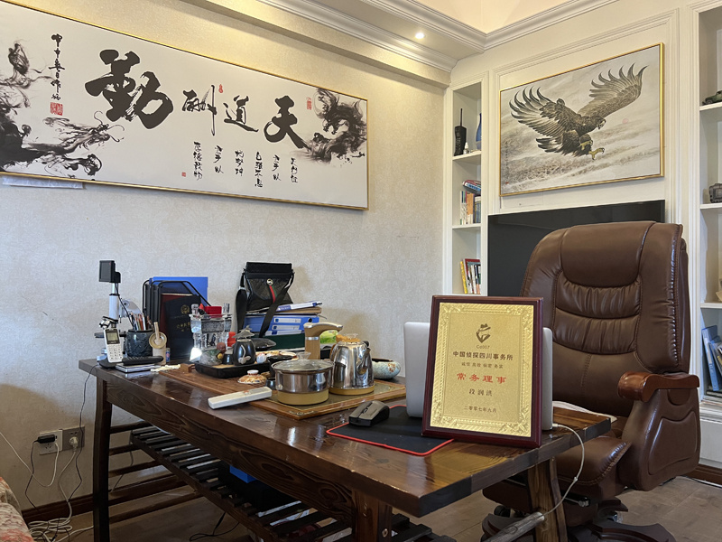 泉山区取证公司解析婚内出轨对家庭的影响